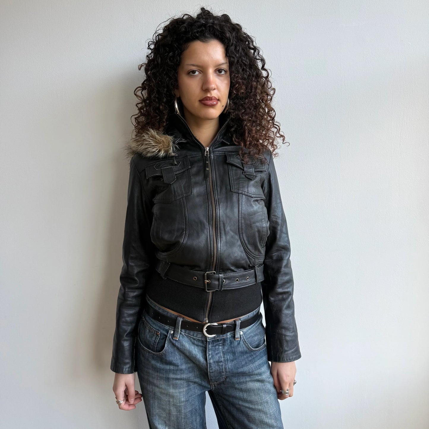 Brown leather fur hood bomber with belt - Size M