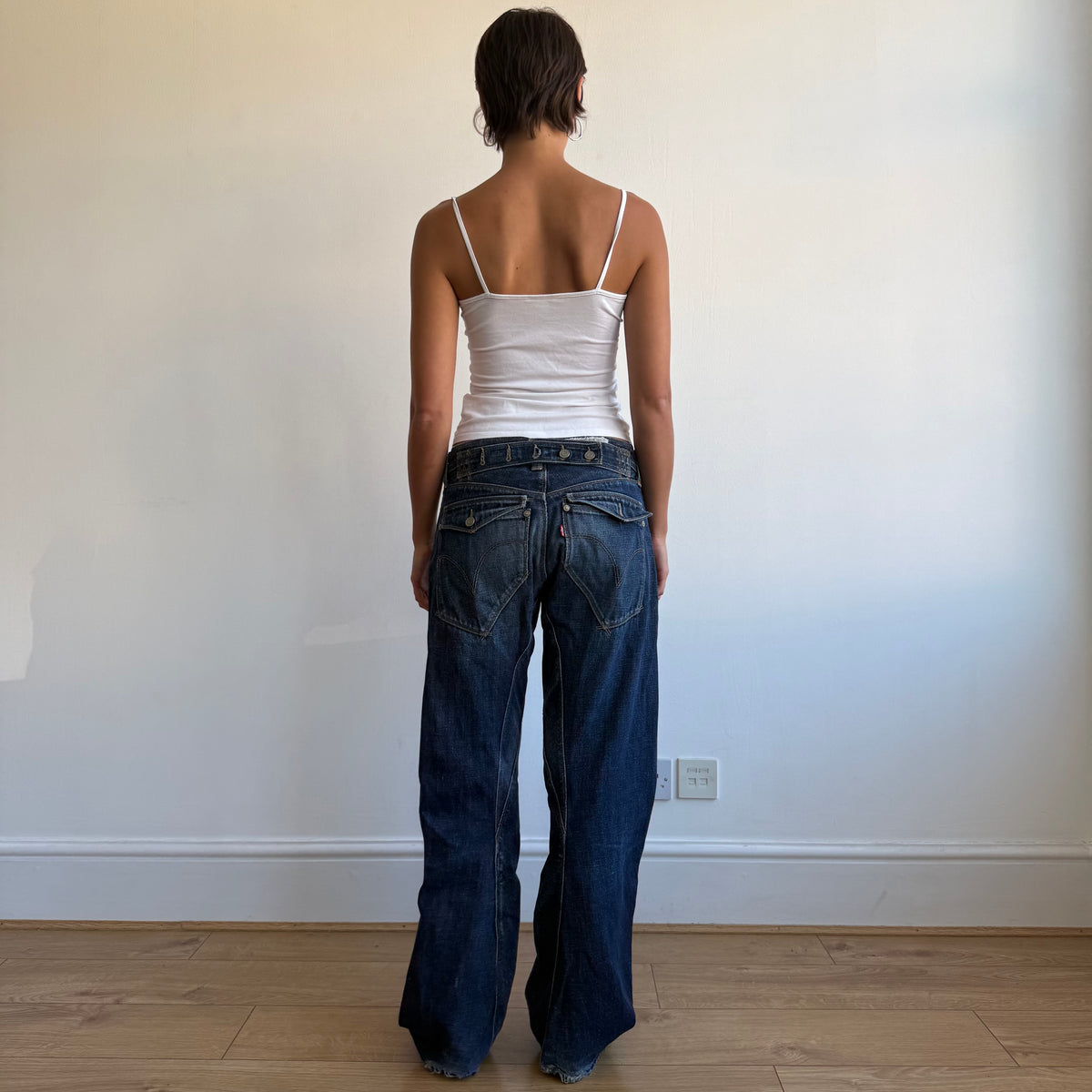 Levi’s Engineered button jeans - Size 31x32
