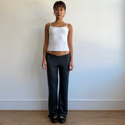 Grey v-waist Adidas yoga pants - Size S-M