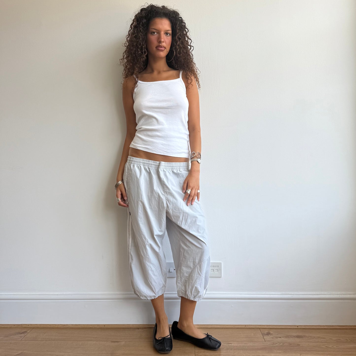 Light grey Adidas capris - Size L