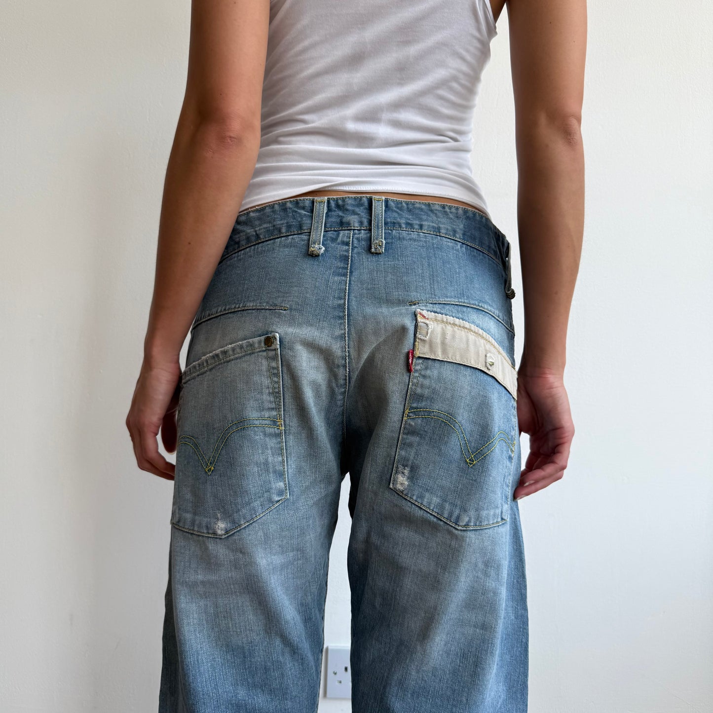 Levi’s engineered pocket jeans - Size 32x32