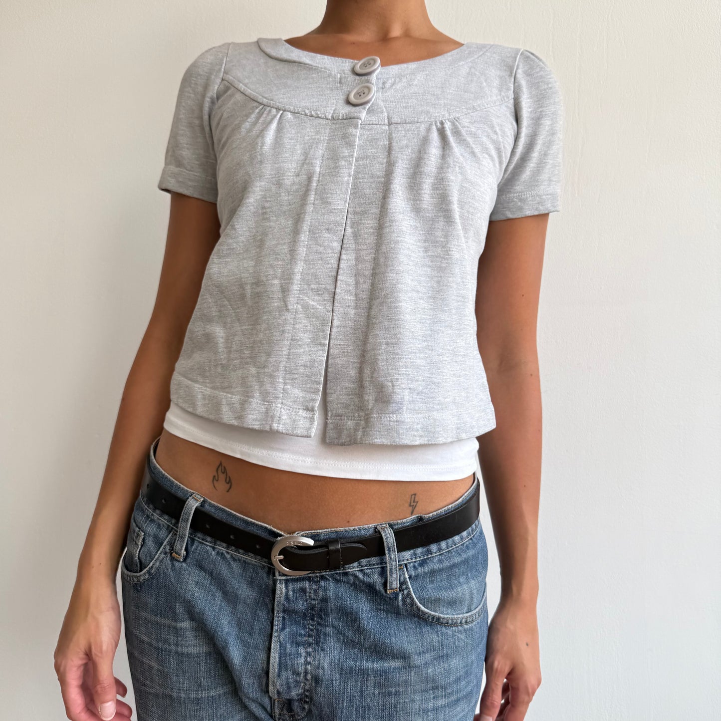 Grey cropped button jumper - Size S/M