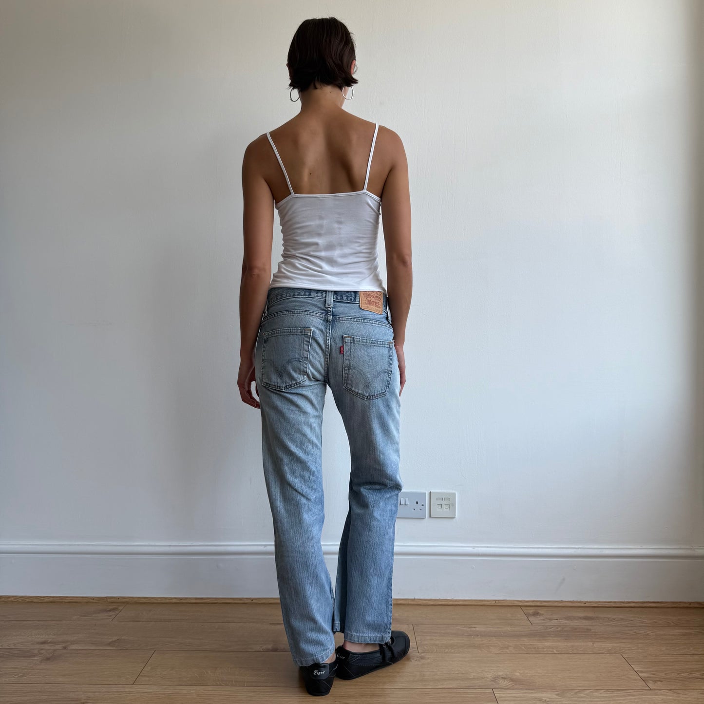 Levi’s 512 light wash bootcut jeans - Size 30x32”