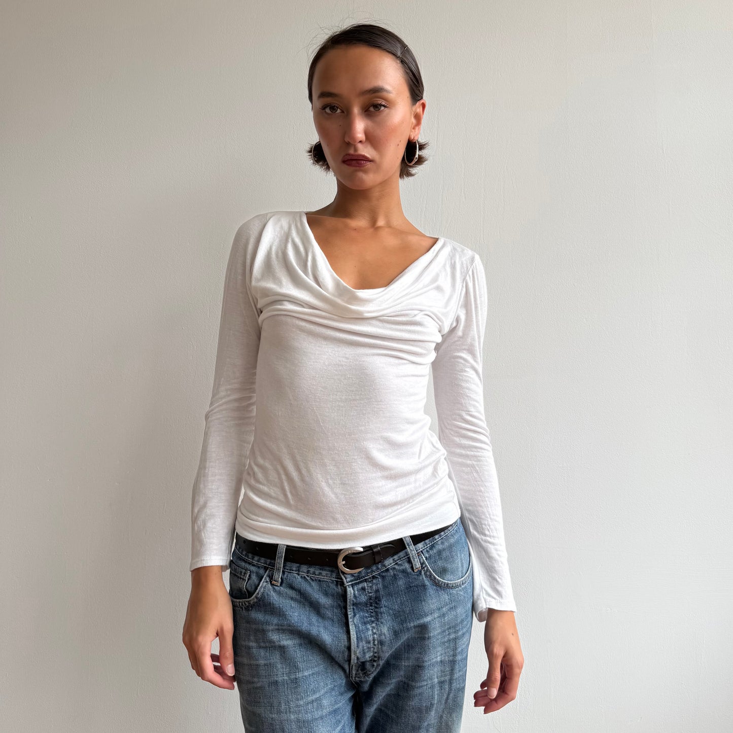White long sleeve keyhole top - Size S