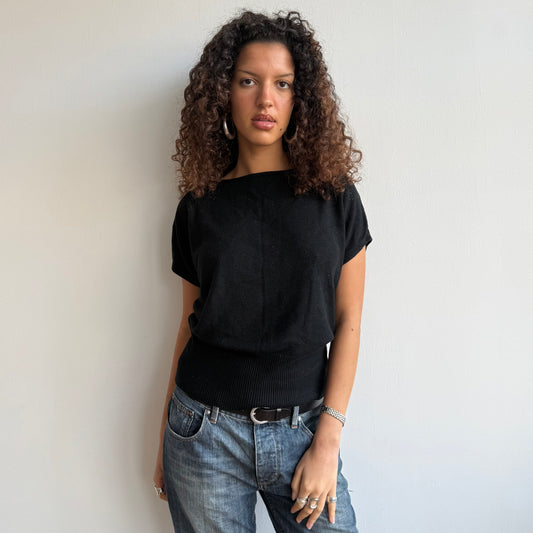 Black short sleeve slouchy knit - Size S