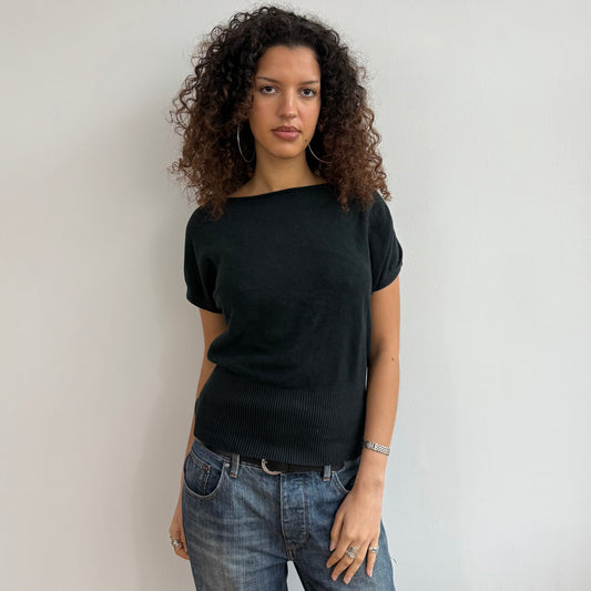 Black short sleeve knit - Size S