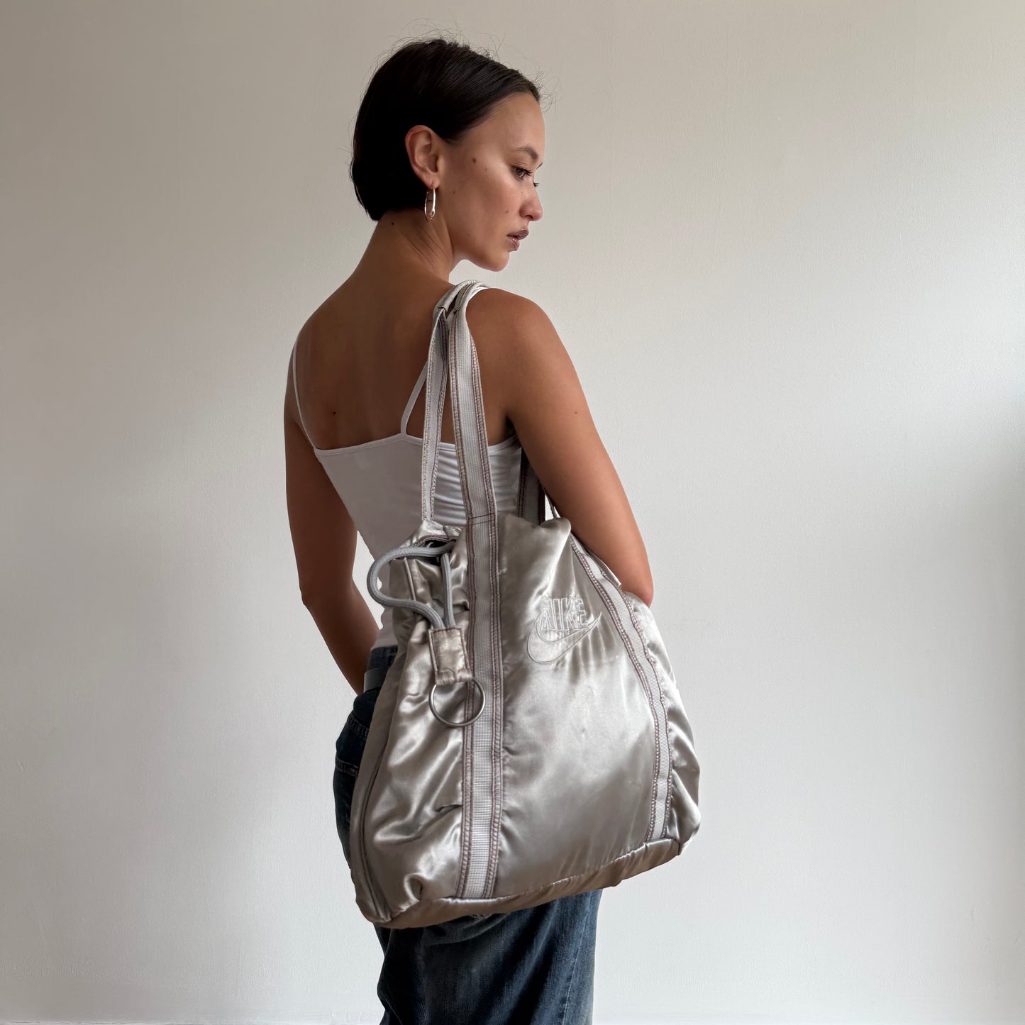 Silver Nike sporty handbag - One Size