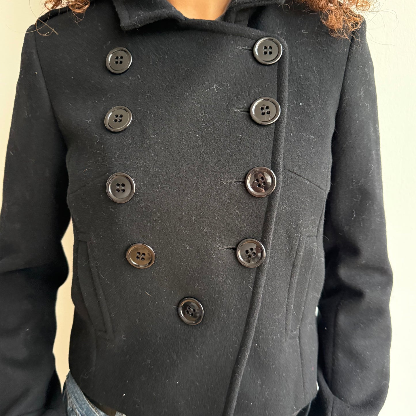 Black v-button peacoat - Size S