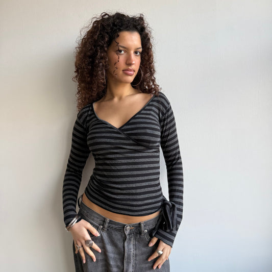 Black + grey striped wrap top - Size S