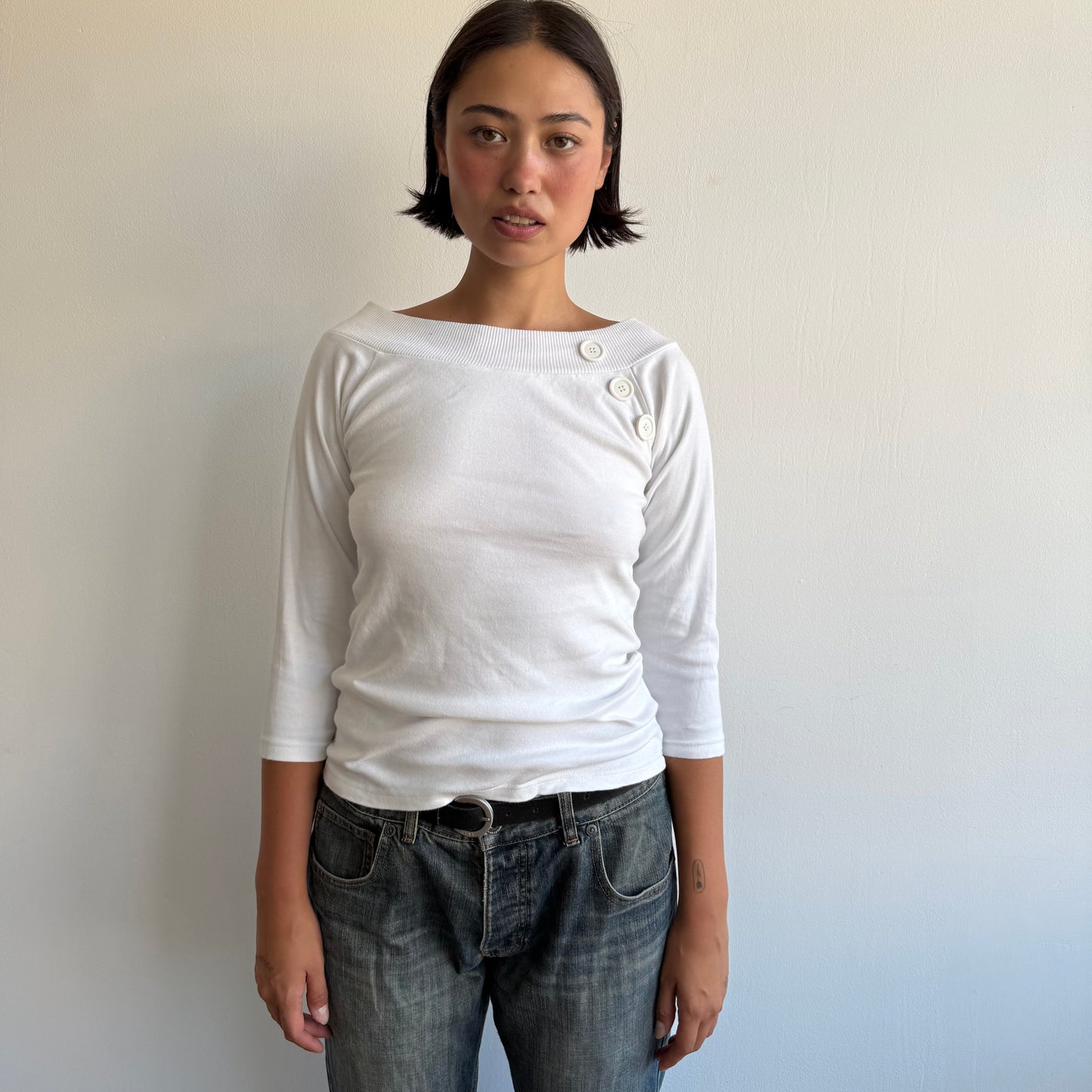 White 3/4 sleeve button top - Size S/M