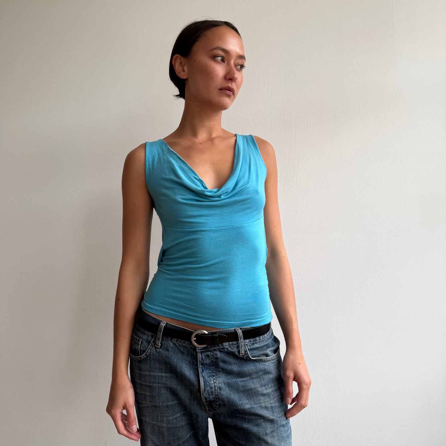 Turquoise keyhole cowl top - Size S