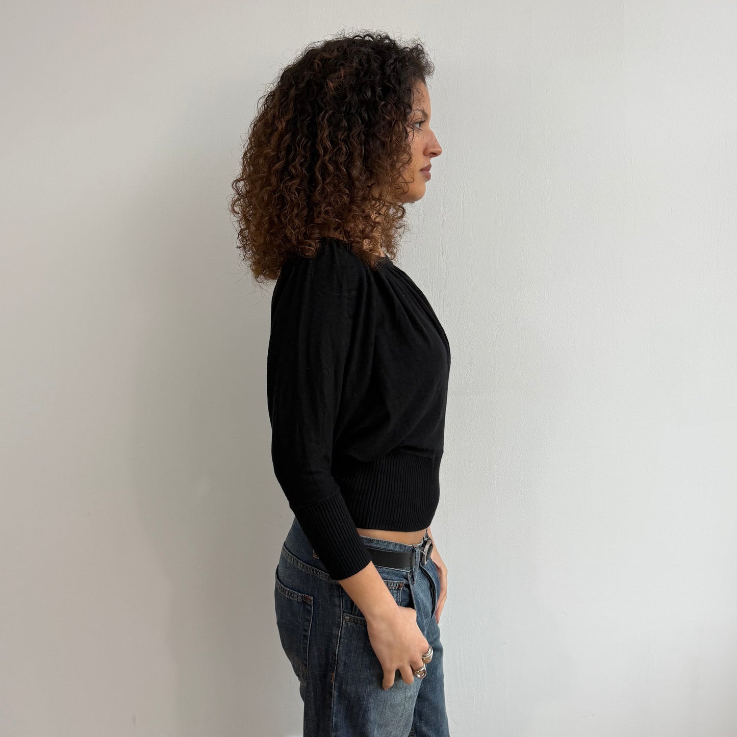 Black batwing 3/4 sleeve knit - Size S