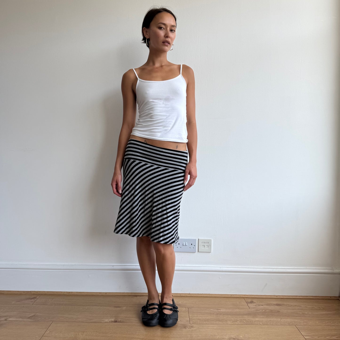 Black + grey striped midi skirt - Size S