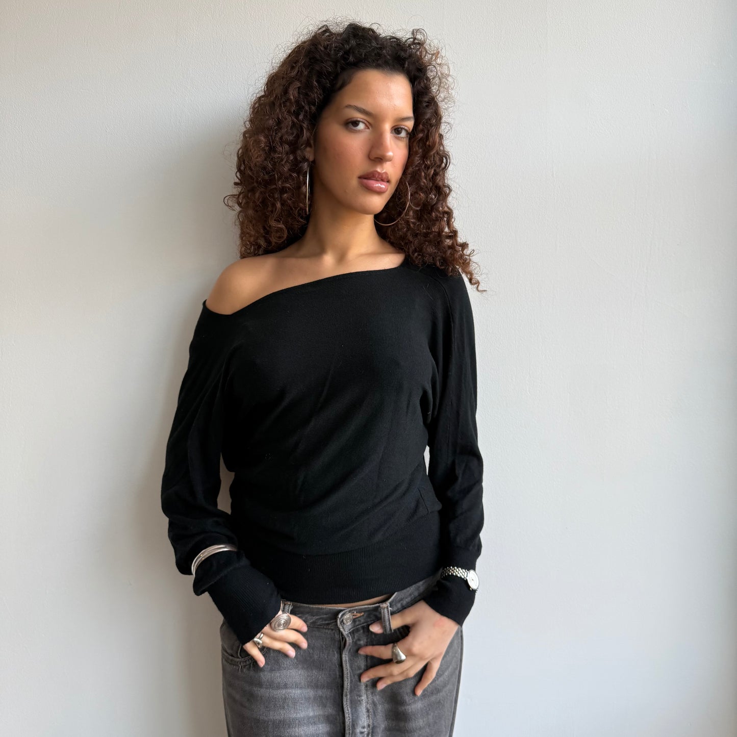 Black slouchy Bardot jumper - Size S