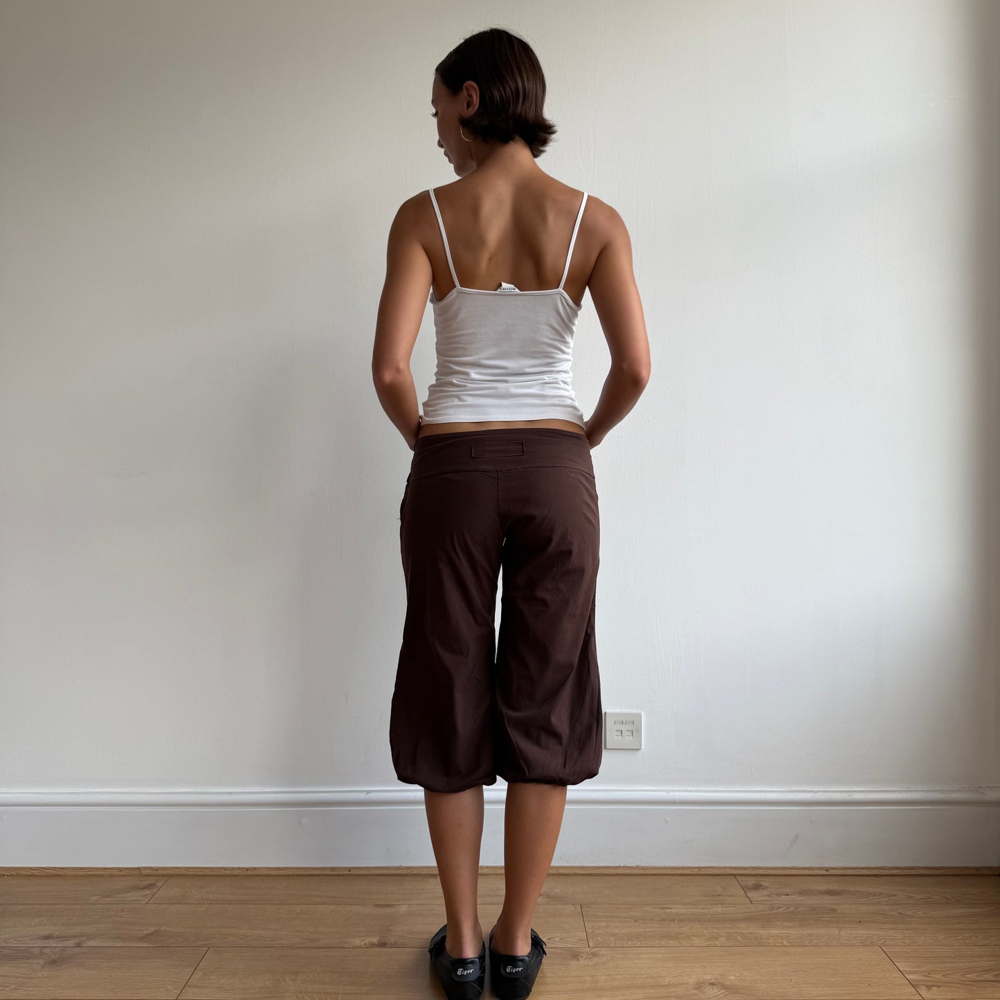 Brown button pocket front capris - Size S