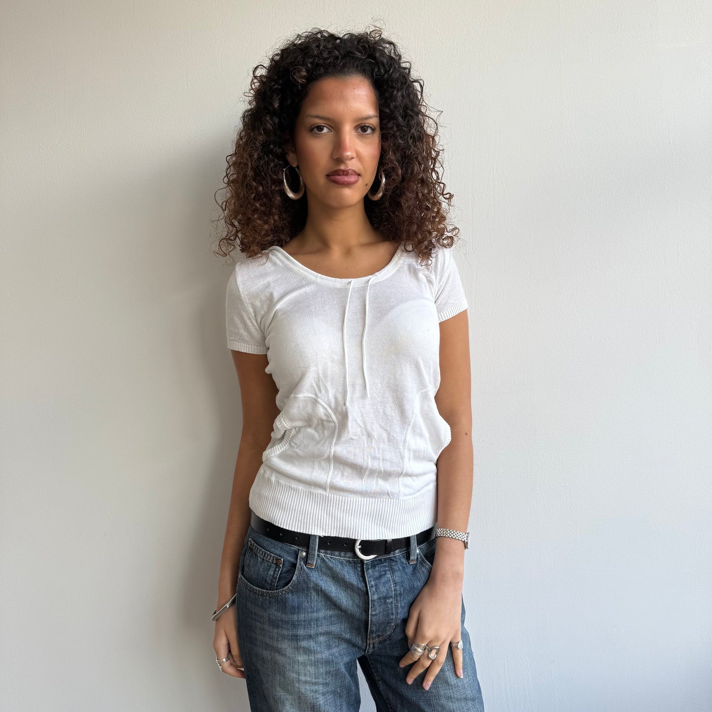 White knit short sleeve hoodie - Size M