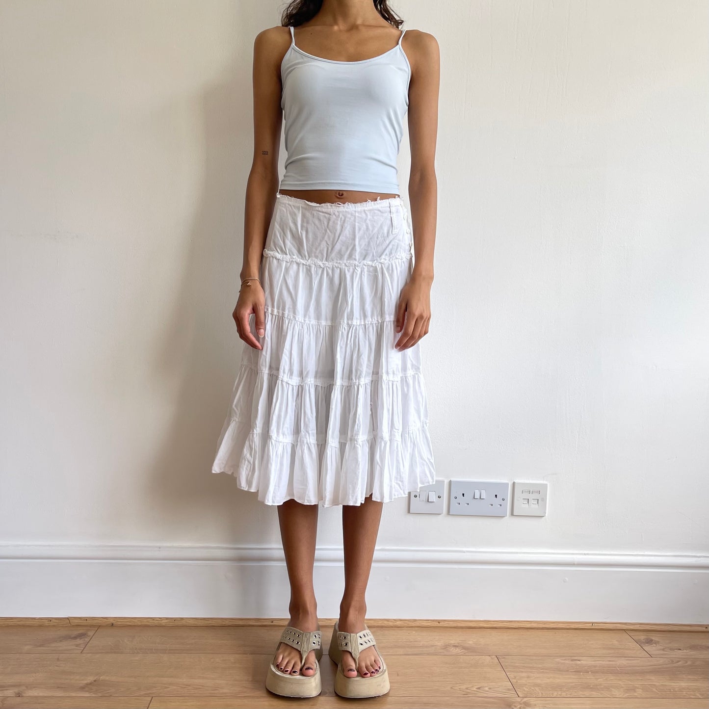 White raw hem midi skirt - Size S/M