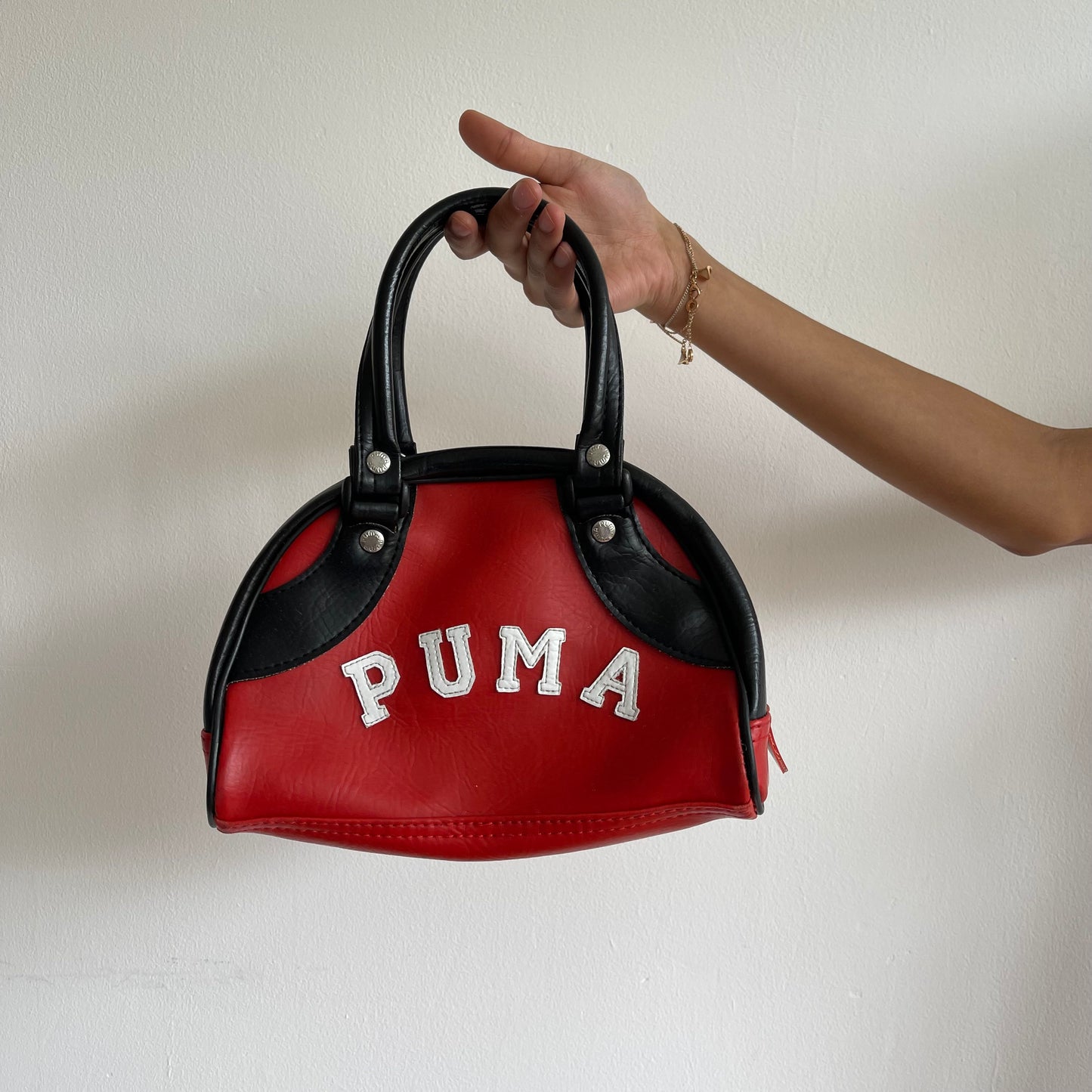 Red puma bag - OS