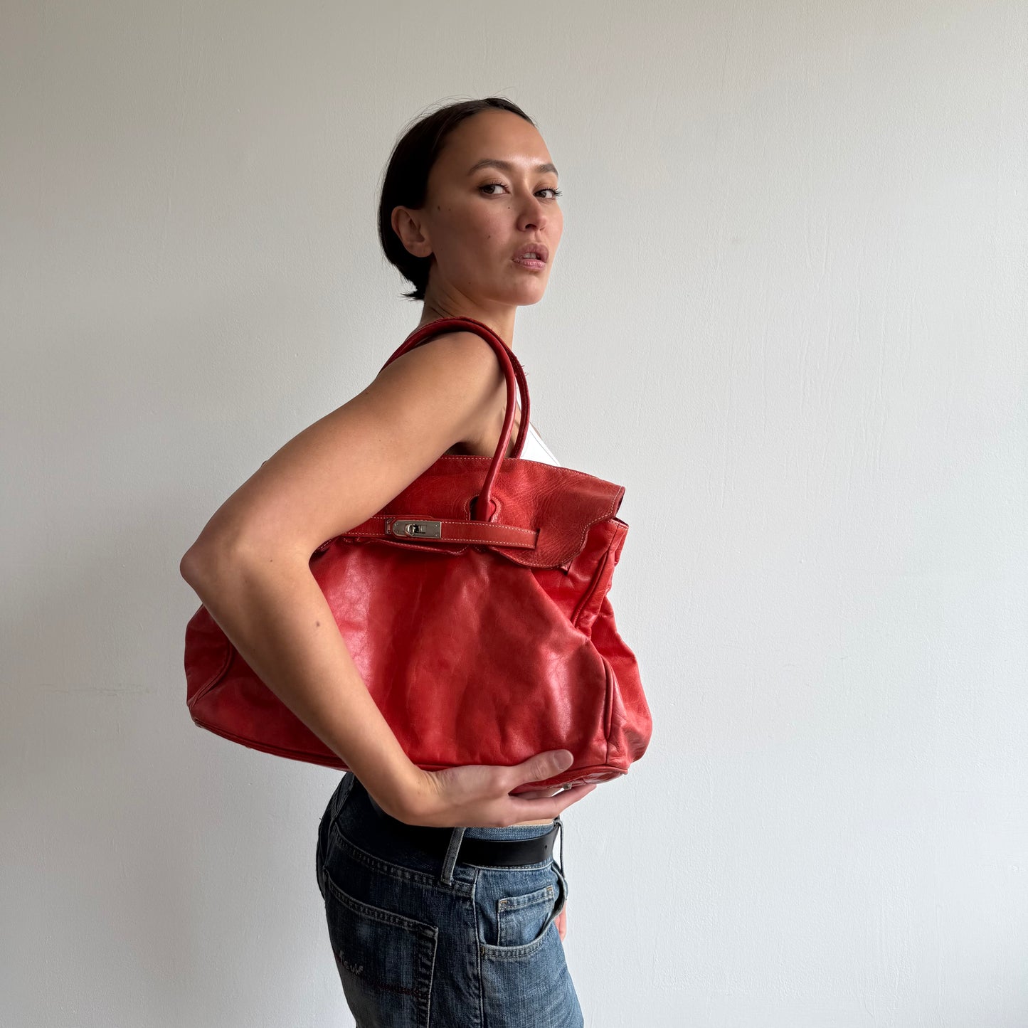 Red leather ‘firkin’ bag - One Size