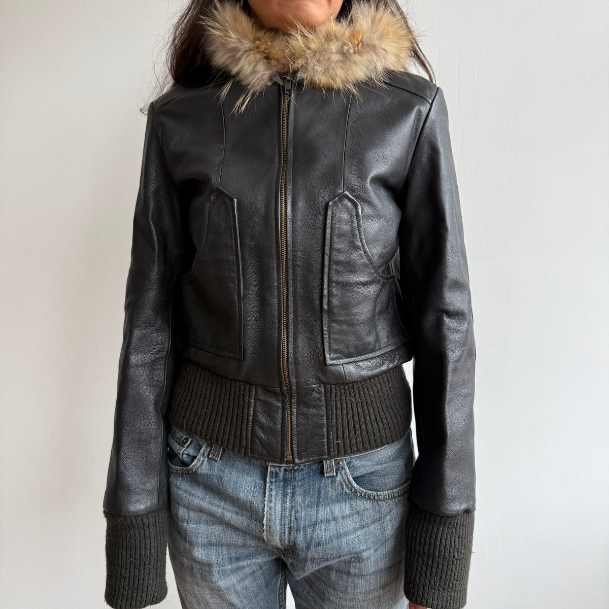Black leather fur hood bomber - Size S