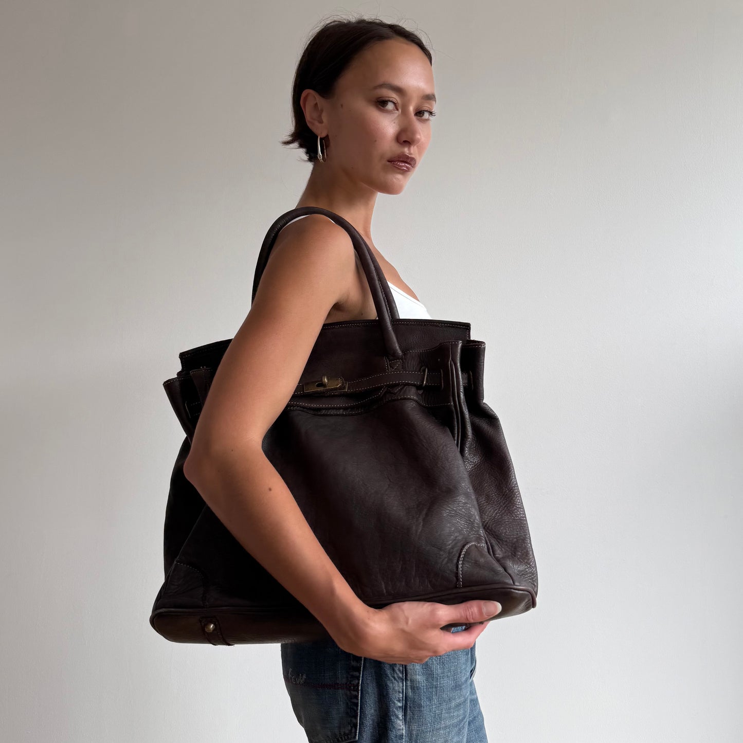 Brown leather ‘firkin’ bag - One Size