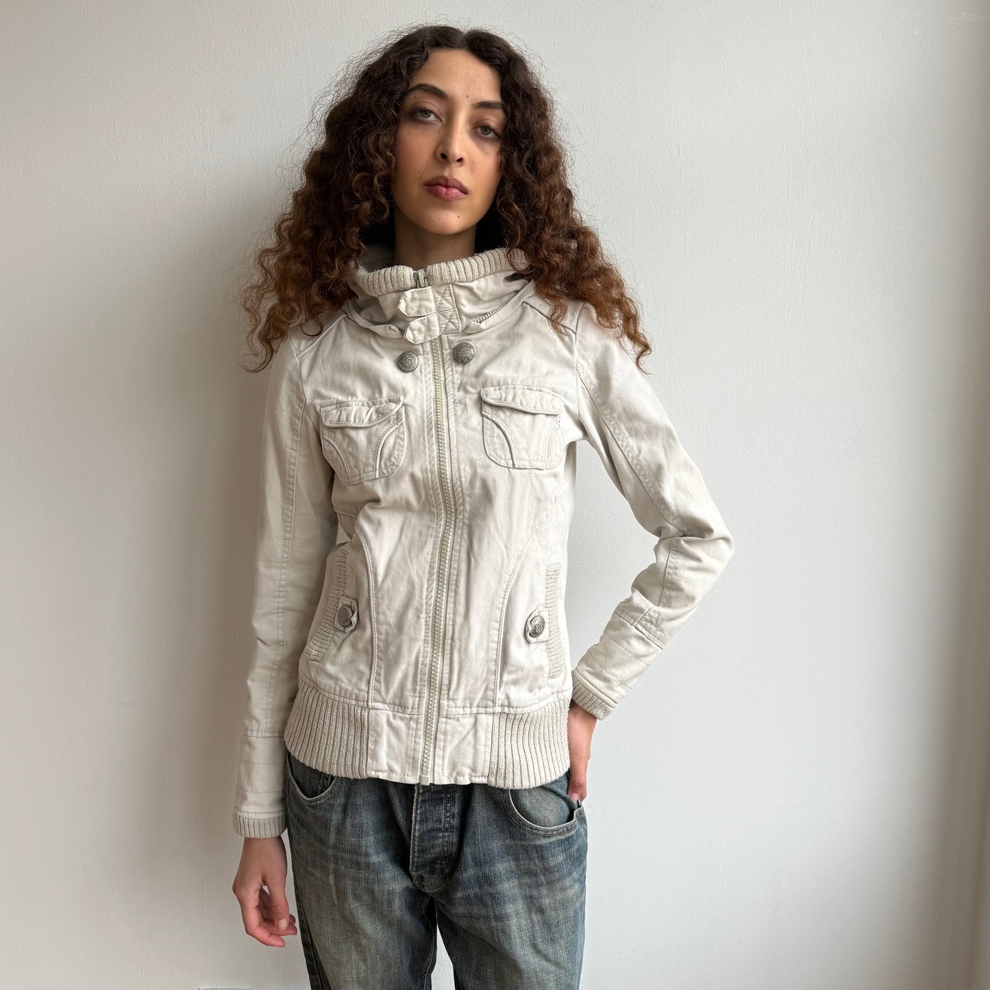 Cream cargo bomber jacket - Size S/M
