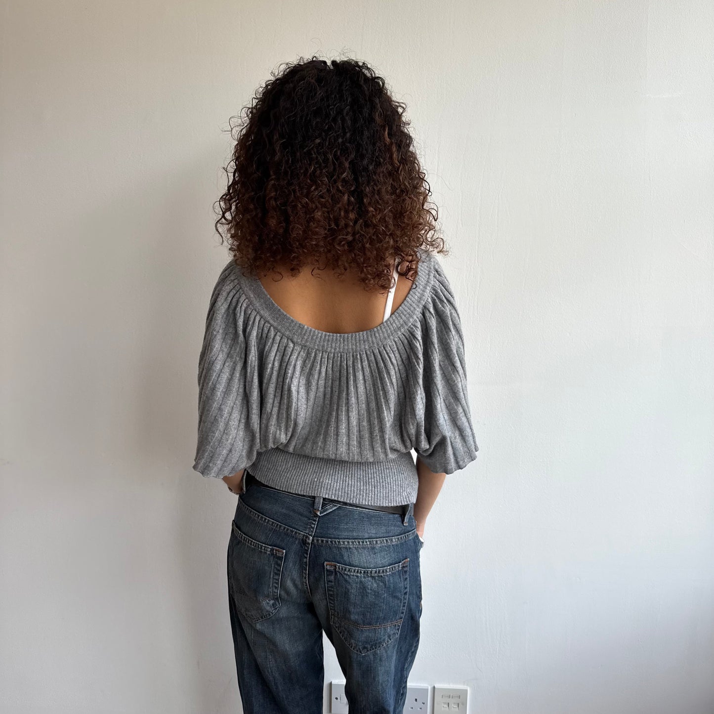 Light grey ribbed batwing knit - Size M
