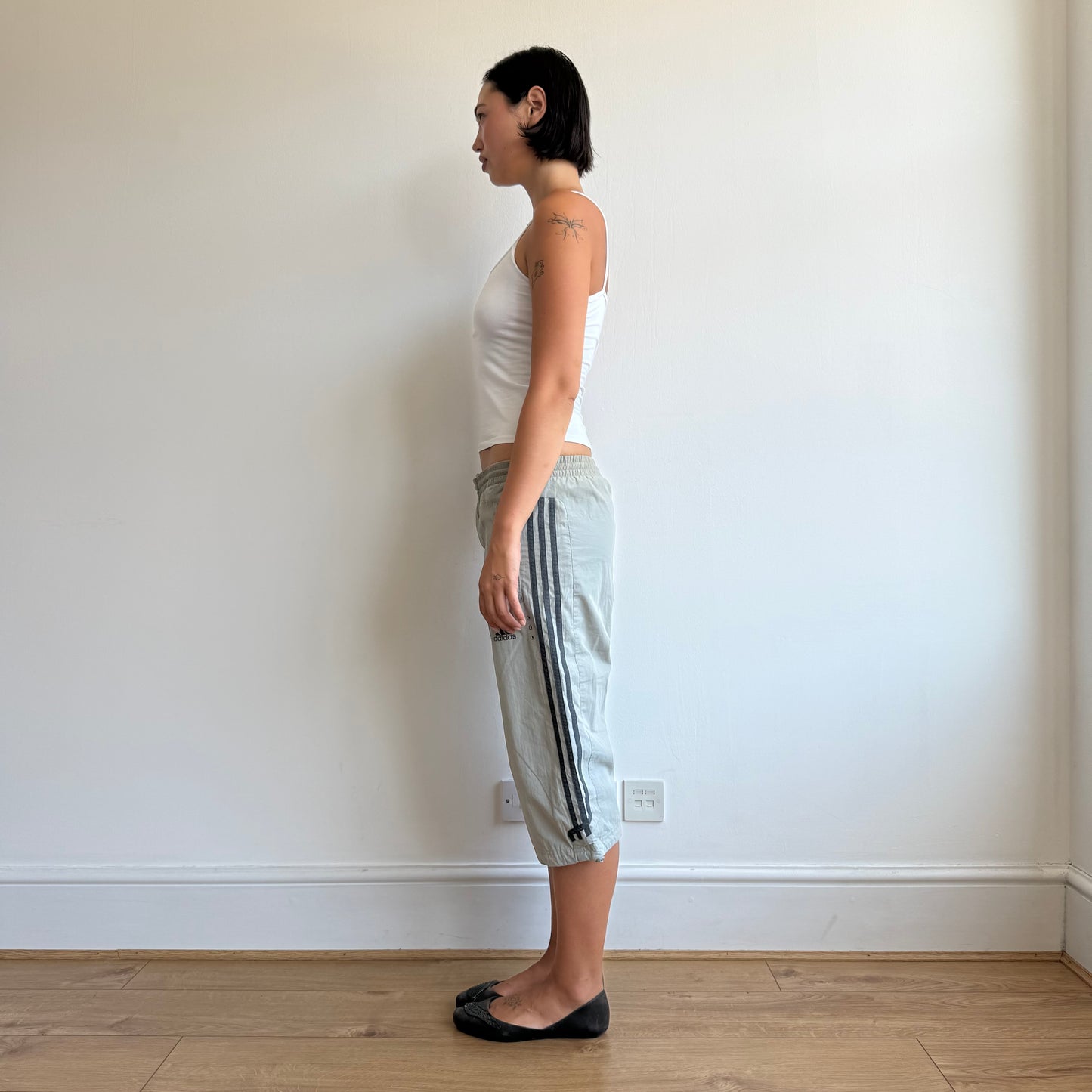Grey Adidas cargo capris - Size M