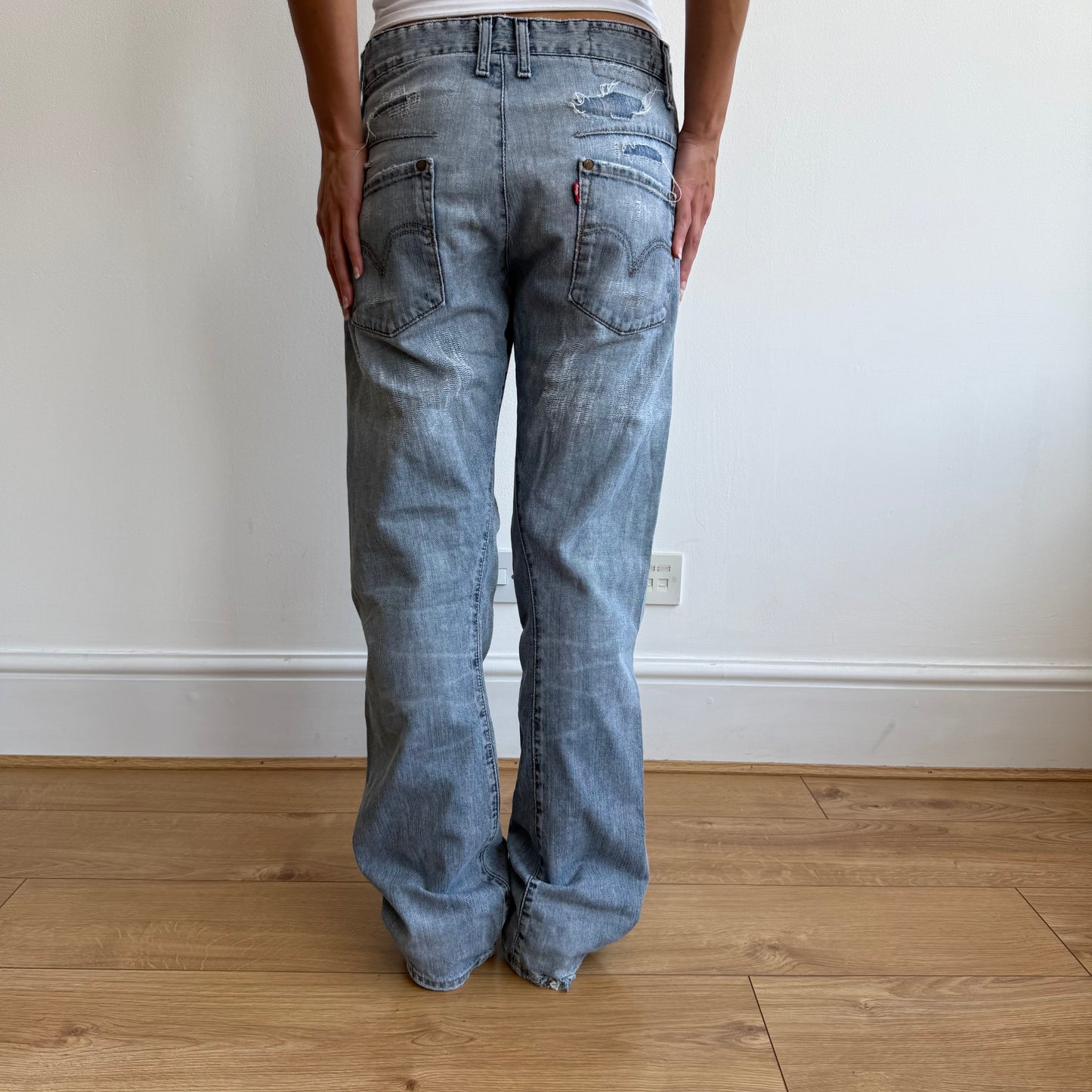 Levi’s Engineered distressed jeans - Size 29x32 + 32x32