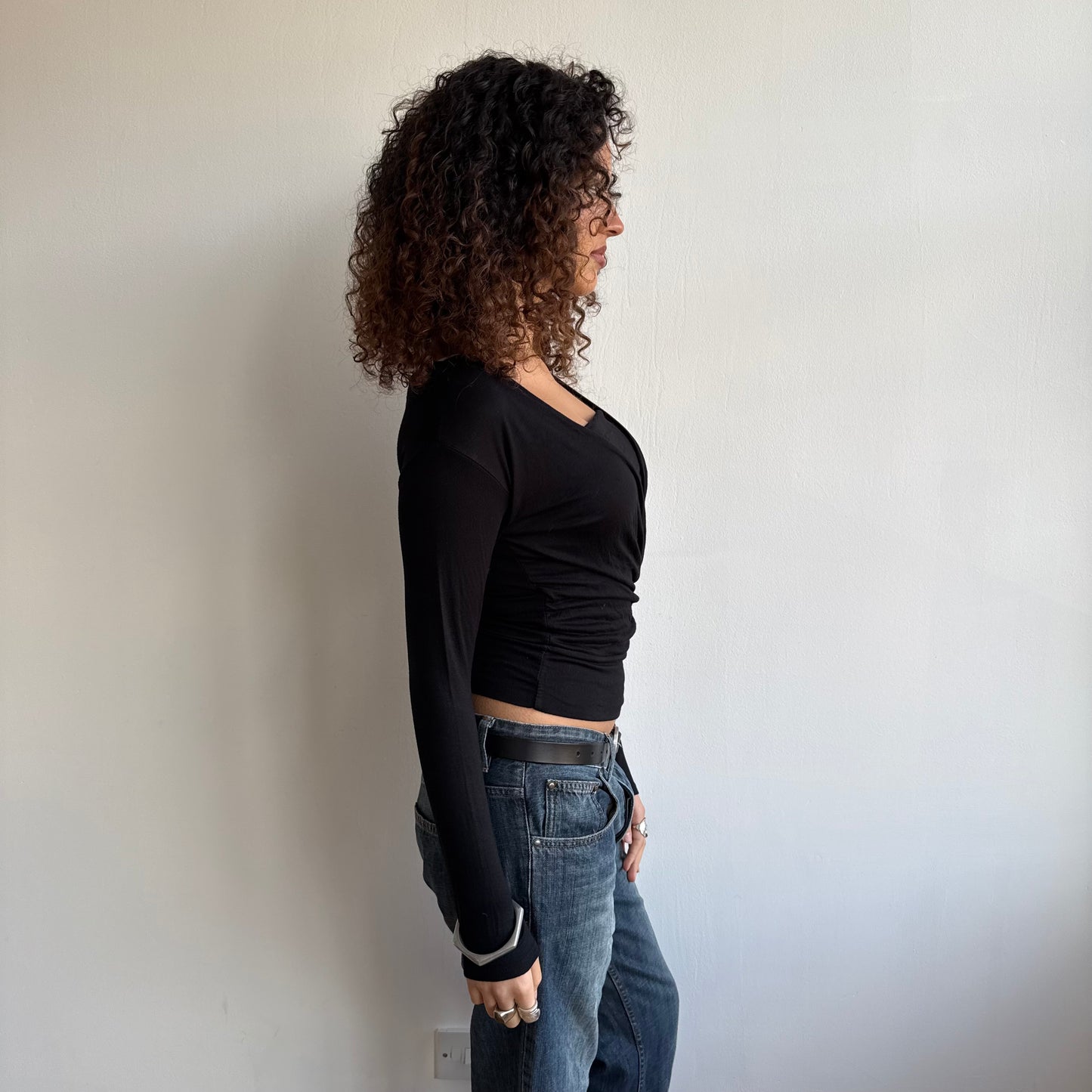 Black long sleeve keyhole top - Size S