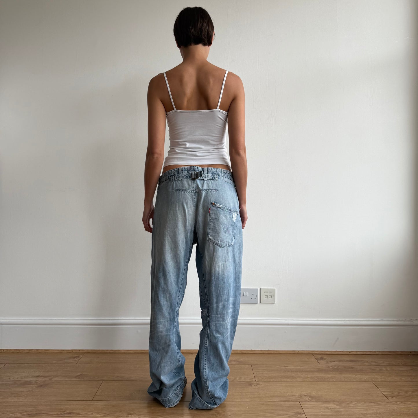 Levi’s Engineered stitch cinch jeans - Size 34x34