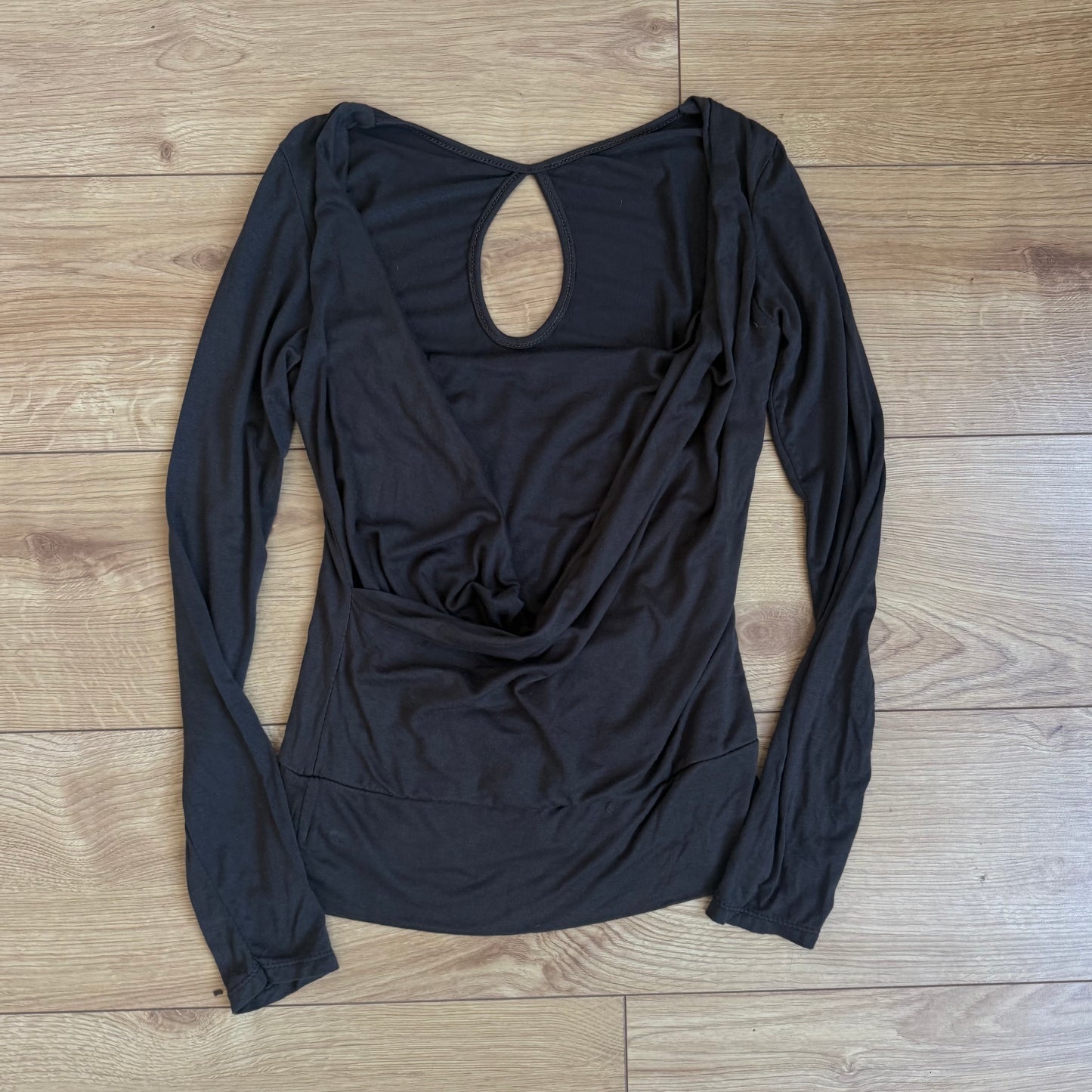 Brown keyhole slouchy top - Size S
