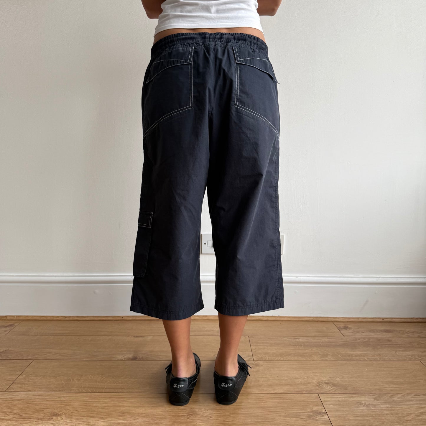 Navy Adidas pocket stitch capris - Size M