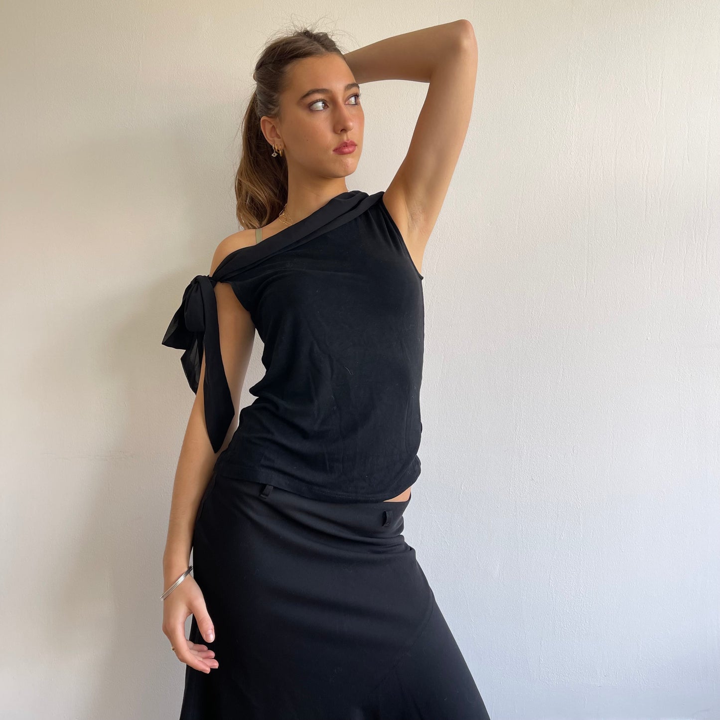 Black tie shoulder top - Size S