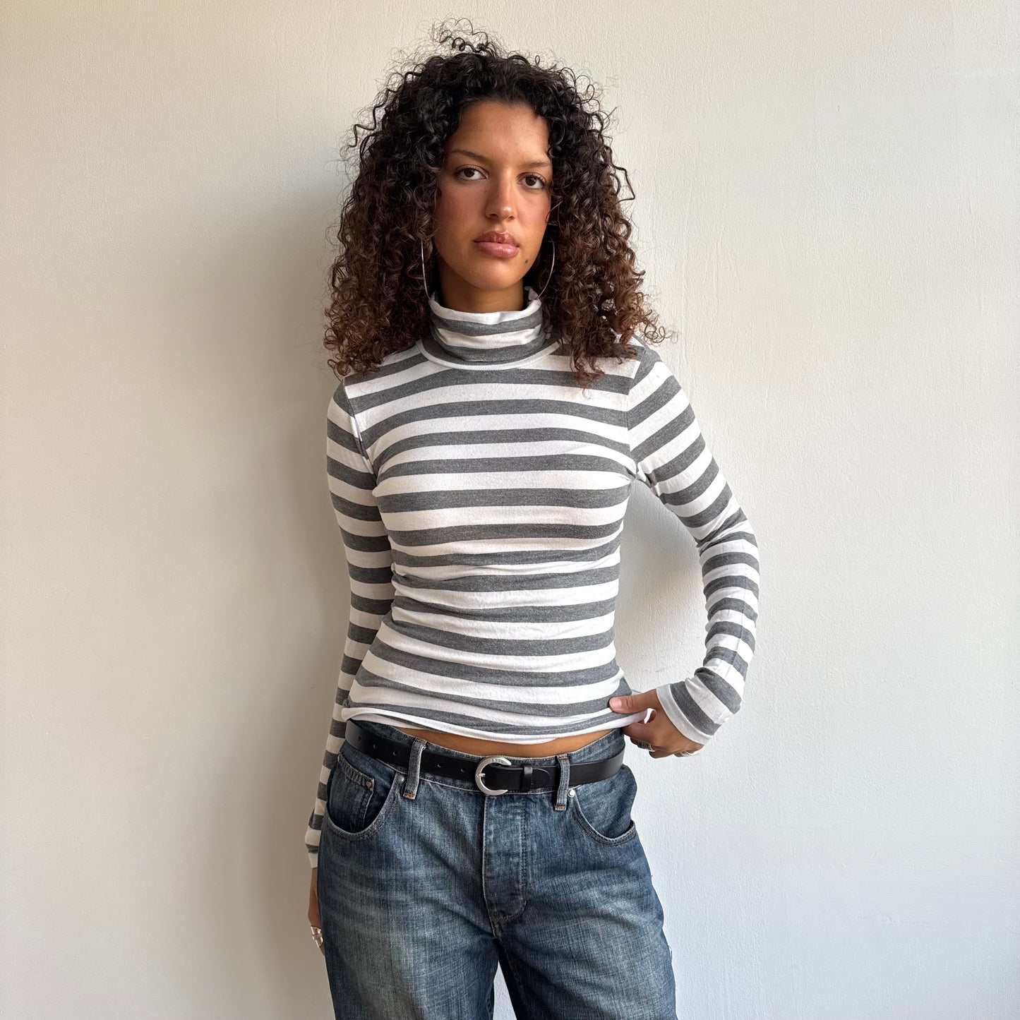 Grey + white stripe roll neck - Size S