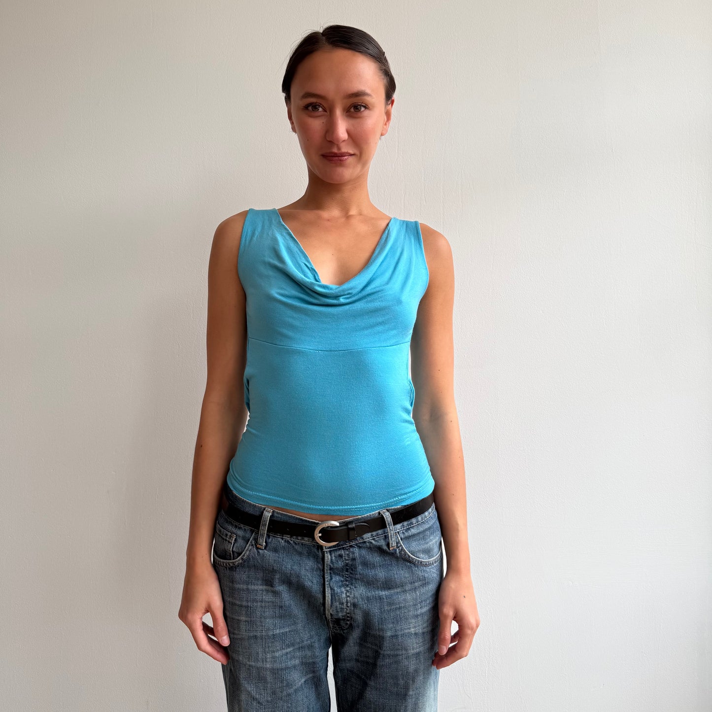 Turquoise keyhole cowl top - Size S