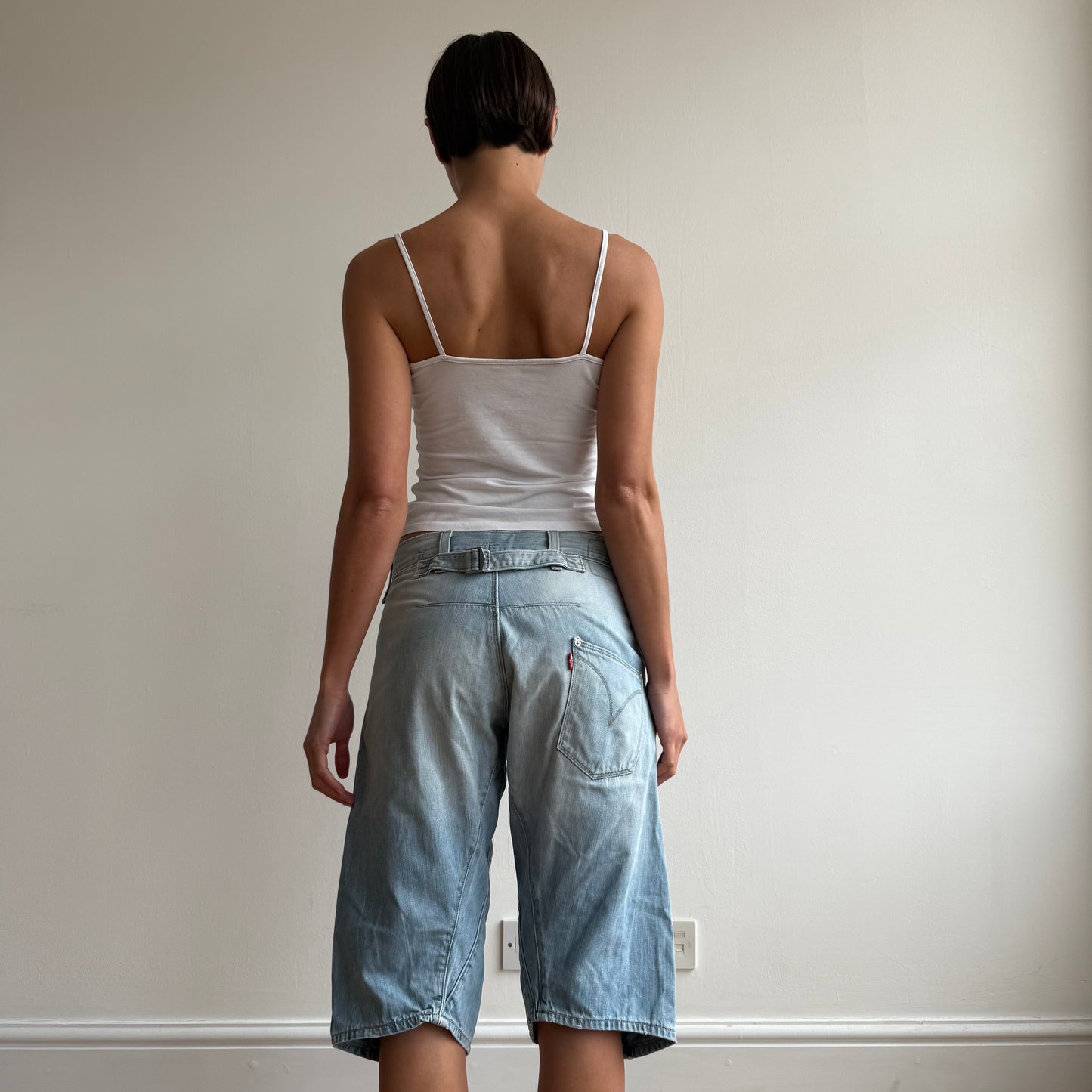 Levi’s Engineered cinch jorts - Size S