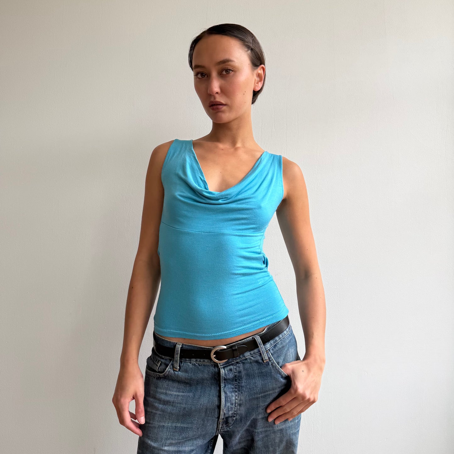 Turquoise keyhole cowl top - Size S