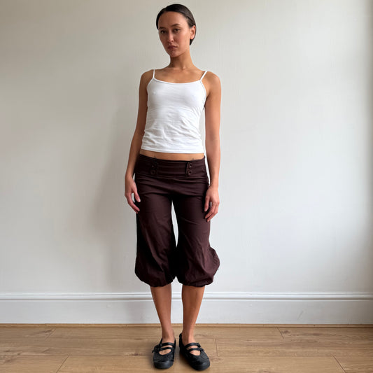 Brown button bubble capris - Size M