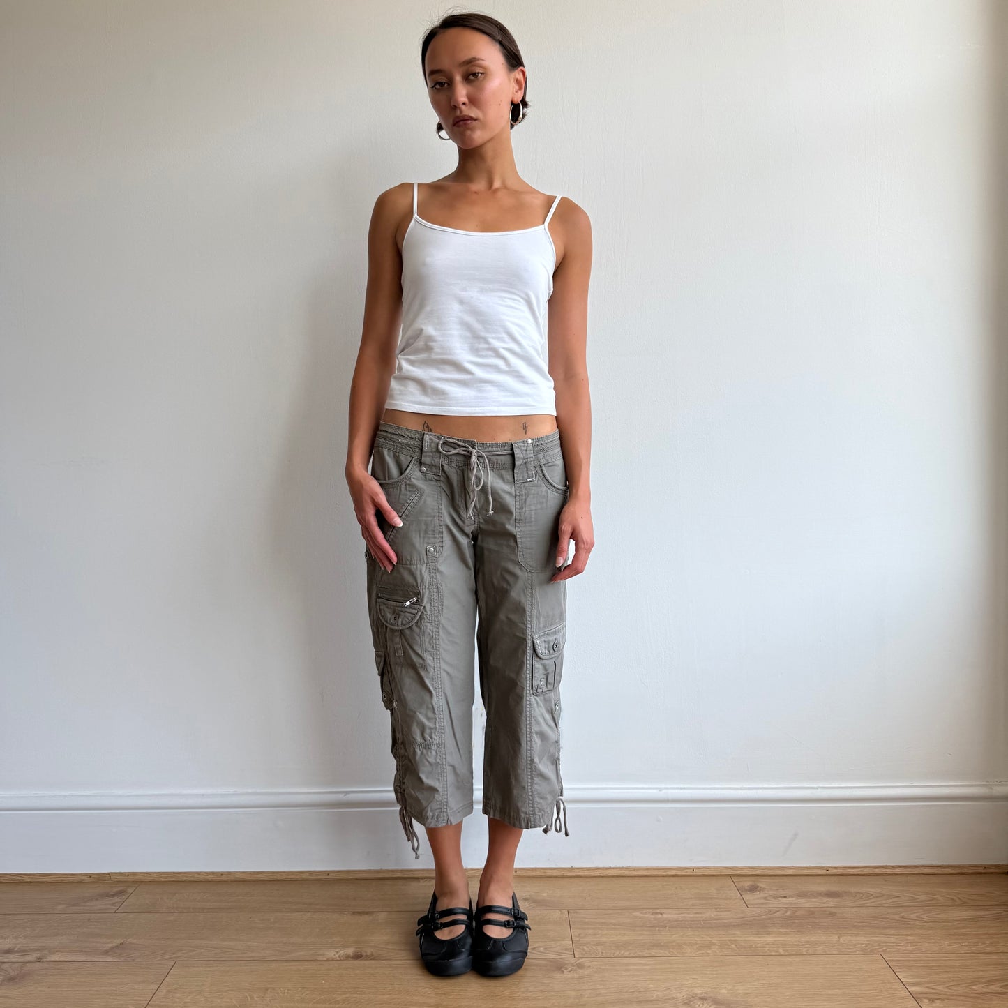 Khaki cargo ruched leg capris - Size M