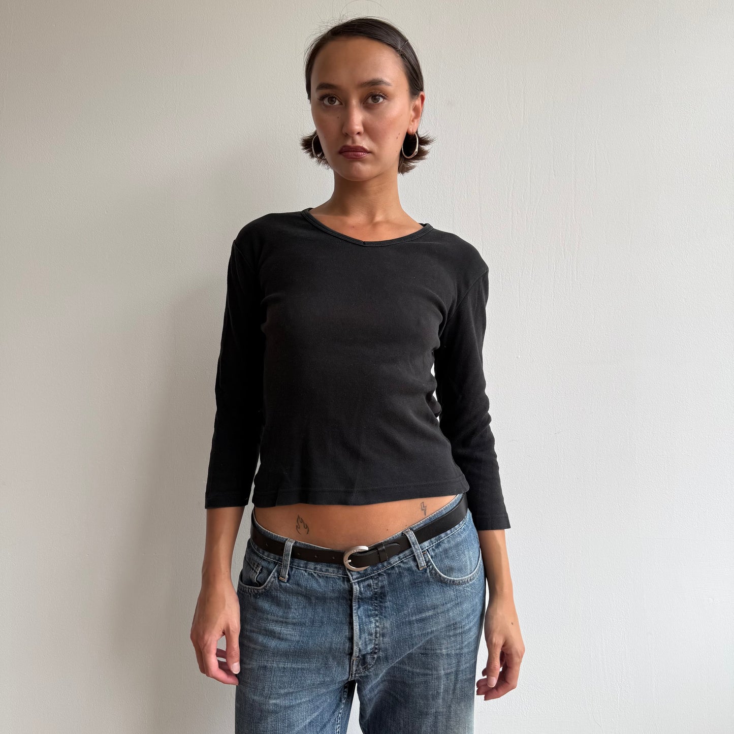 Black 3/4 sleeve v neck top - Size M