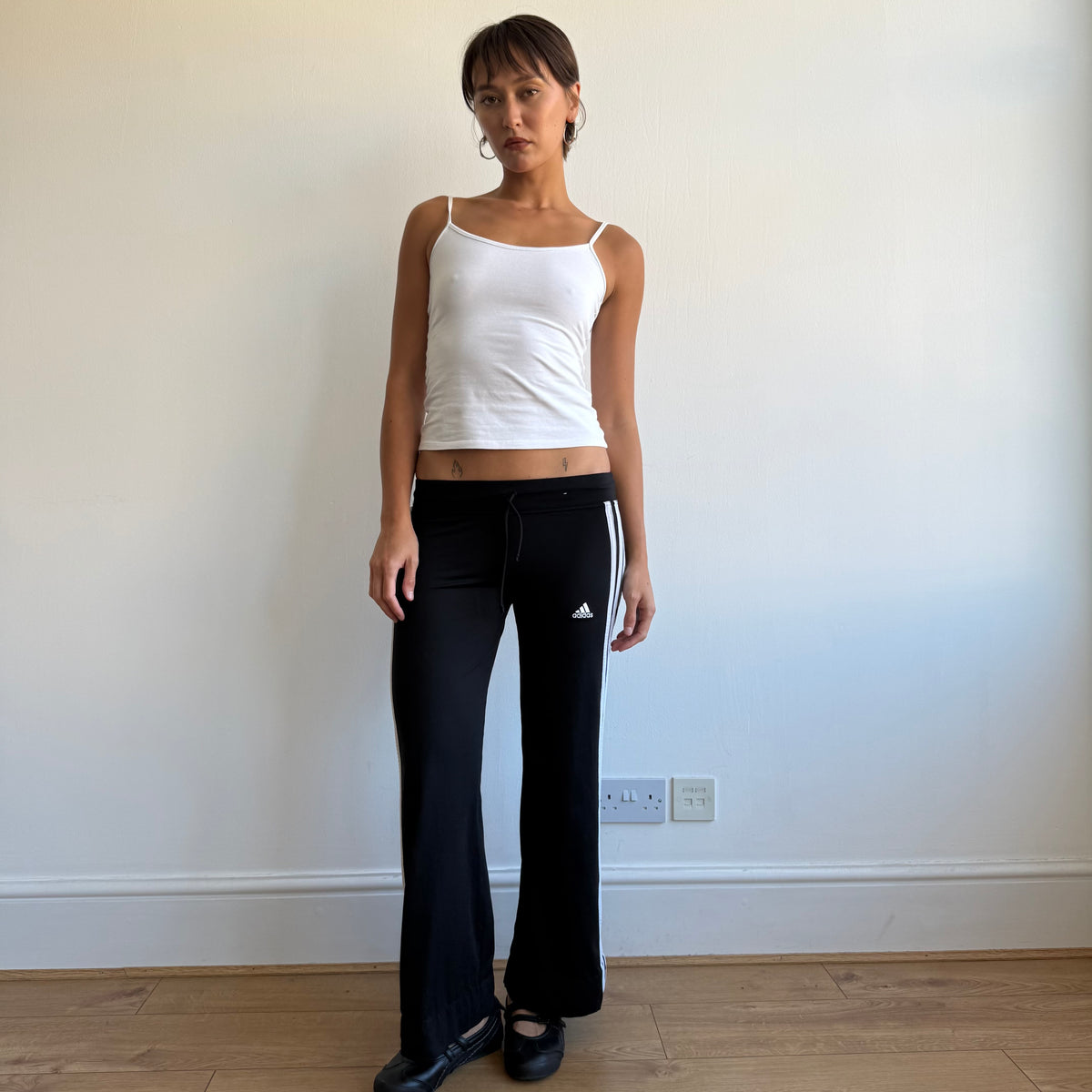 Black Adidas flared yoga pants - Size XS + XS/S