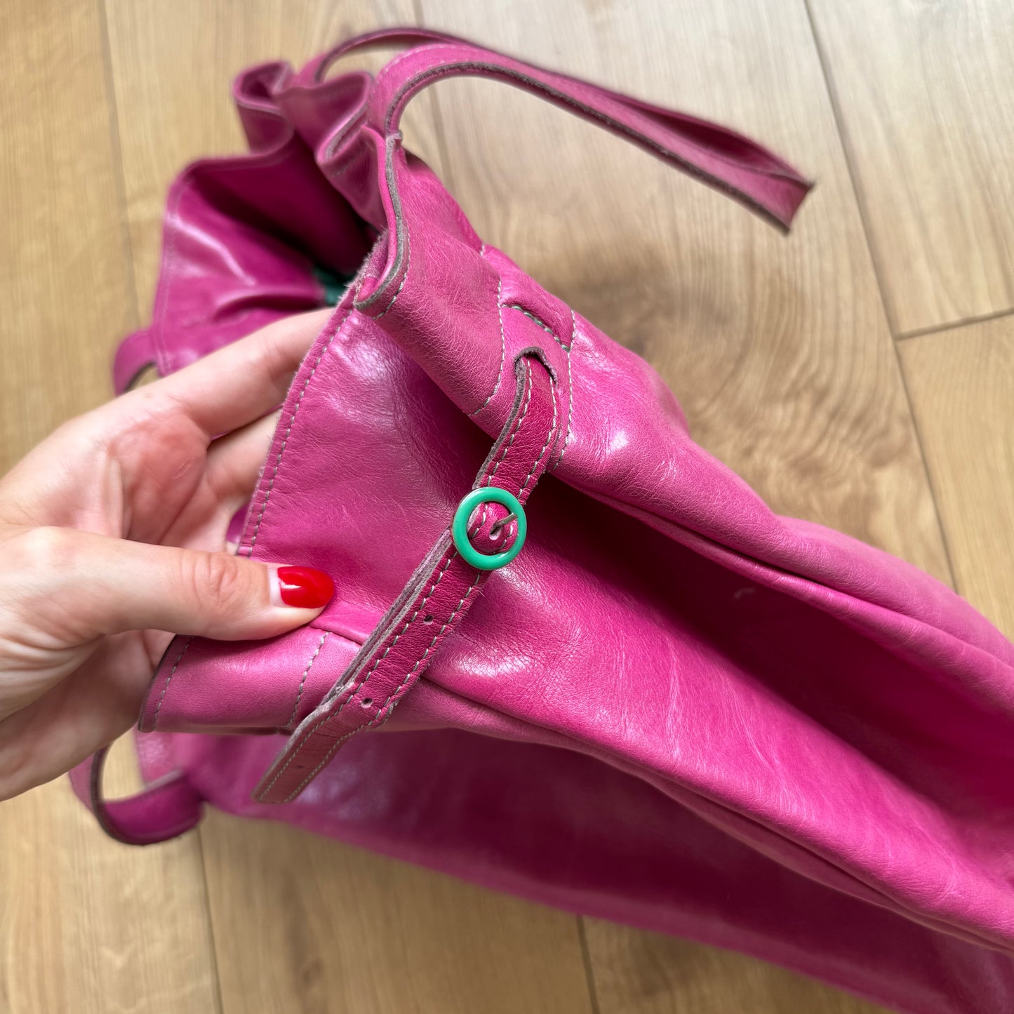 Hot pink leather handbag - One Size