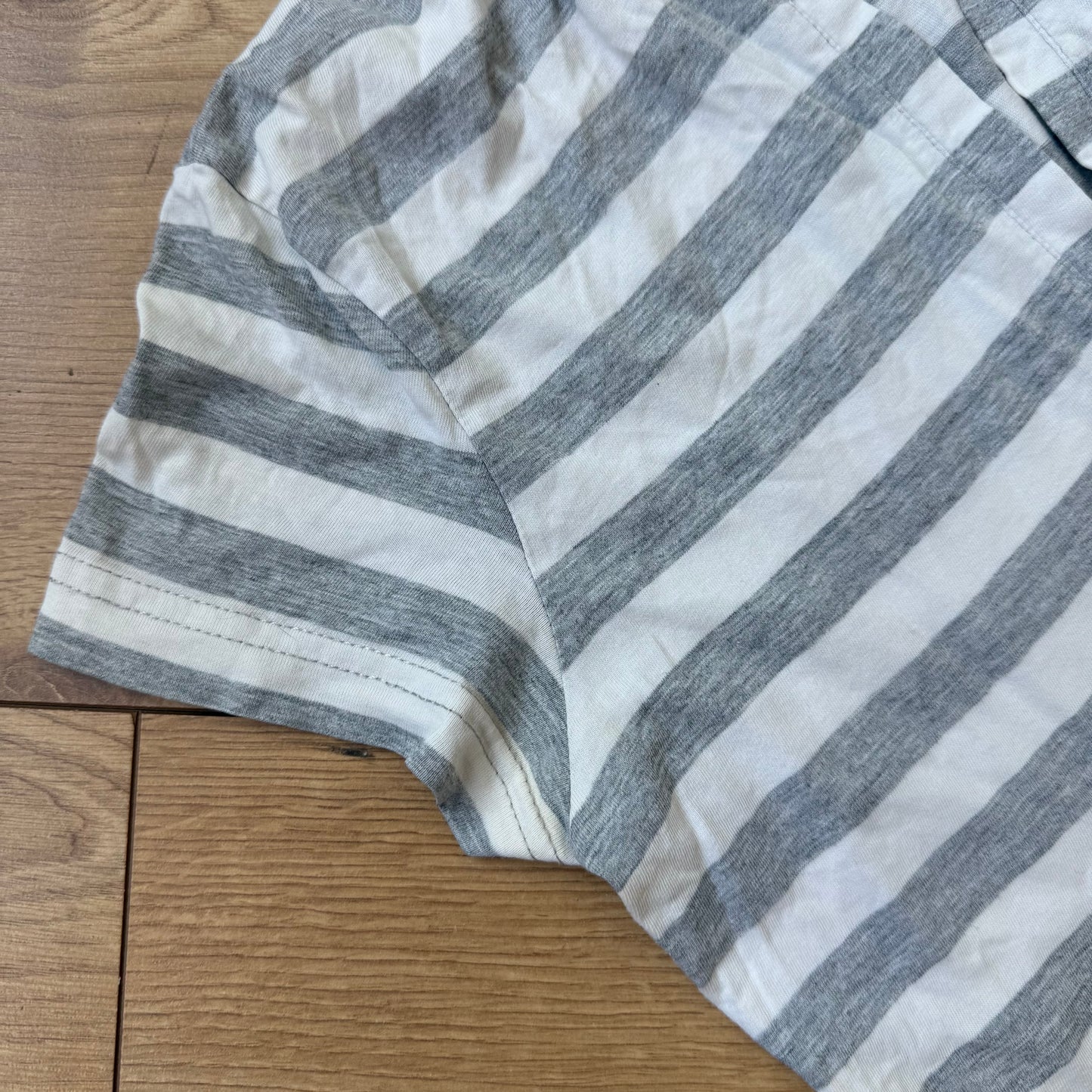 Grey + white stripe polo - Size S + M