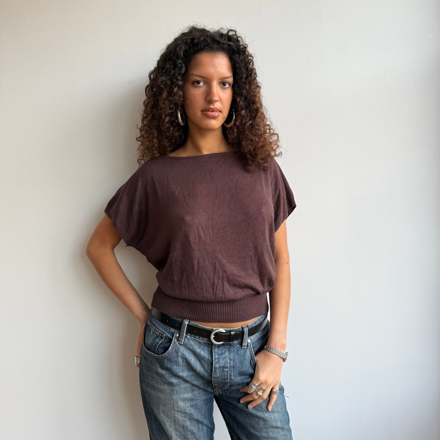Brown slouchy short sleeve knit - Size S/M
