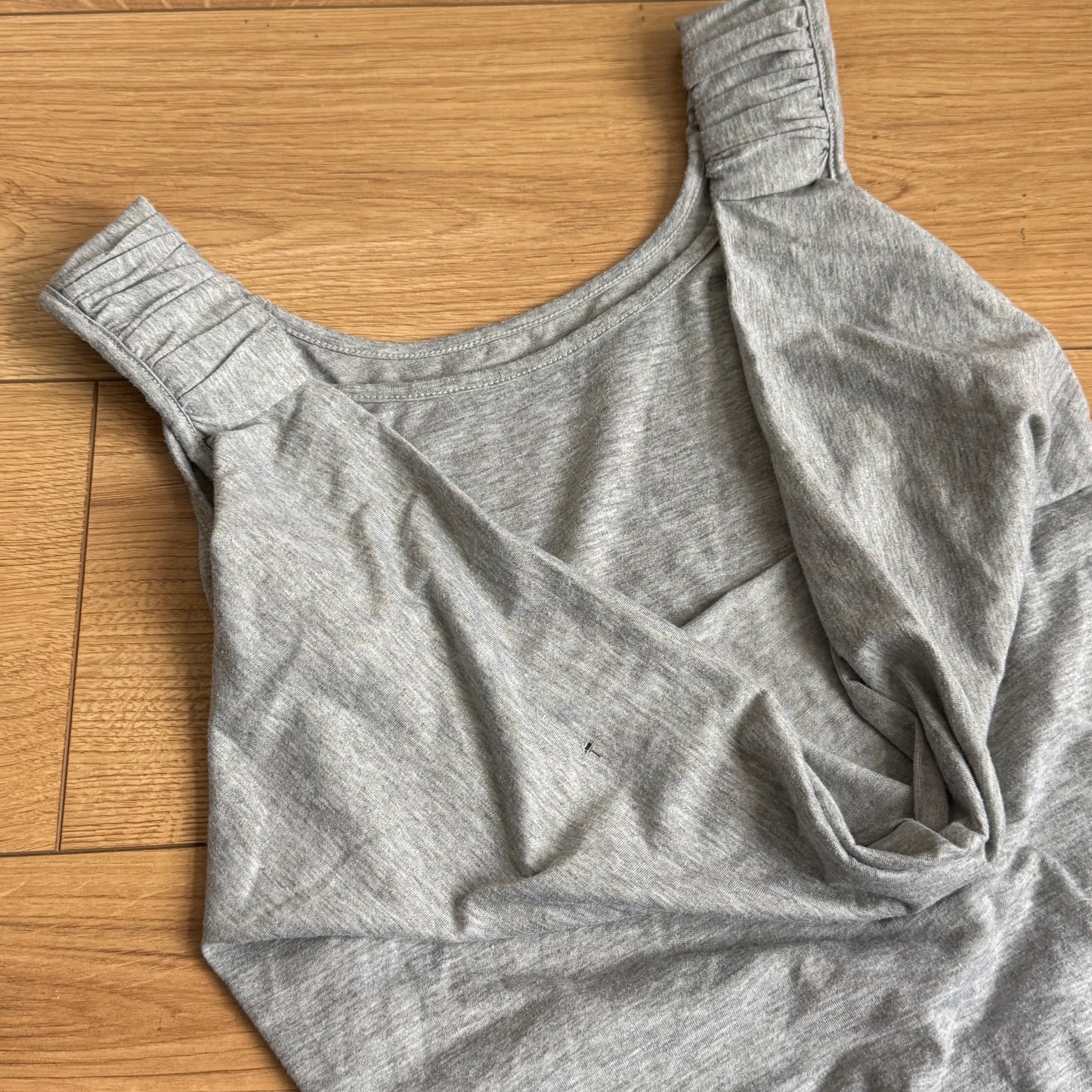 Grey ruched sleeve cowl top - Size S/M