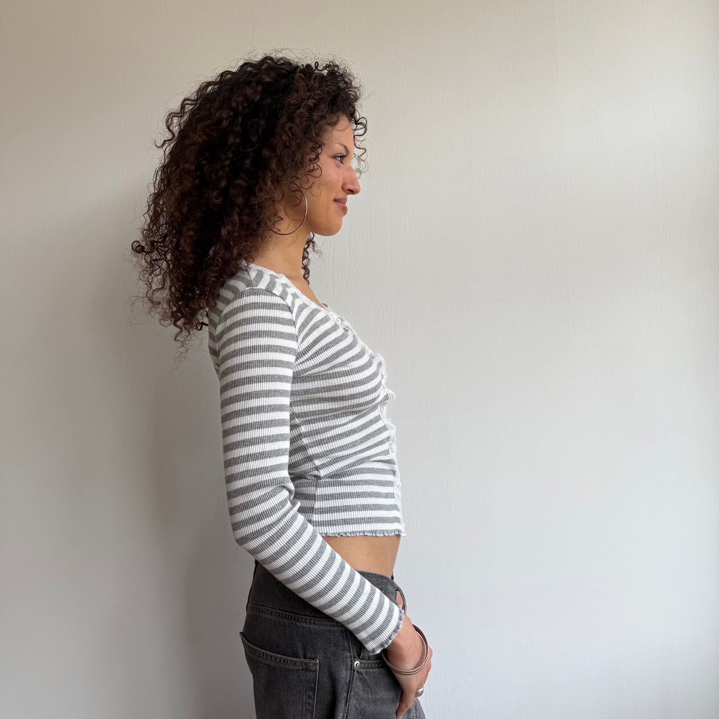 Grey + white striped lace cardi - Size XS