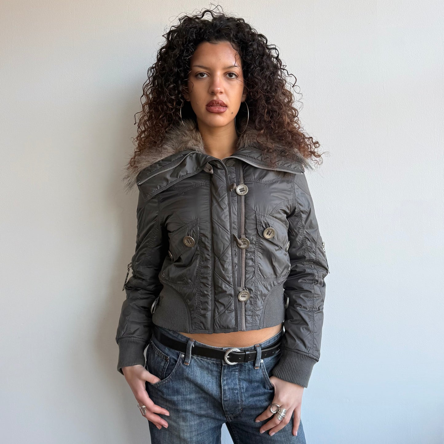 Grey fur collar puffer bomber - Size S