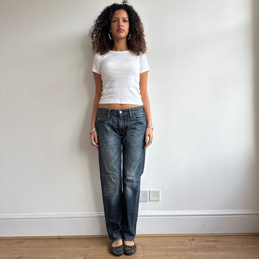 Dark wash denim Levi’s jeans - Size 31”