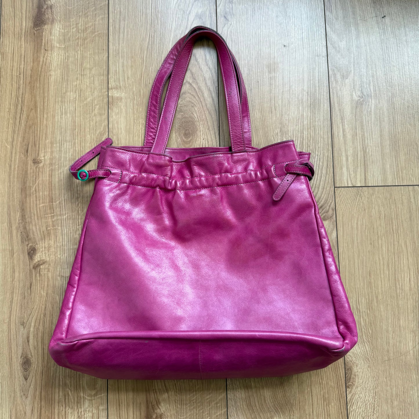 Hot pink leather handbag - One Size